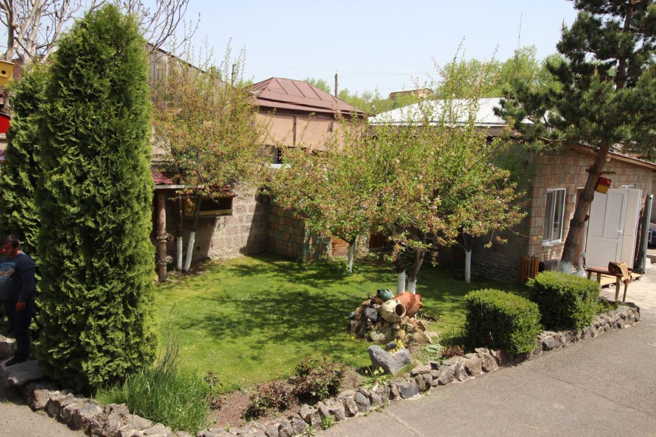 Mardoyan'S Guest House Gavar Dış mekan fotoğraf
