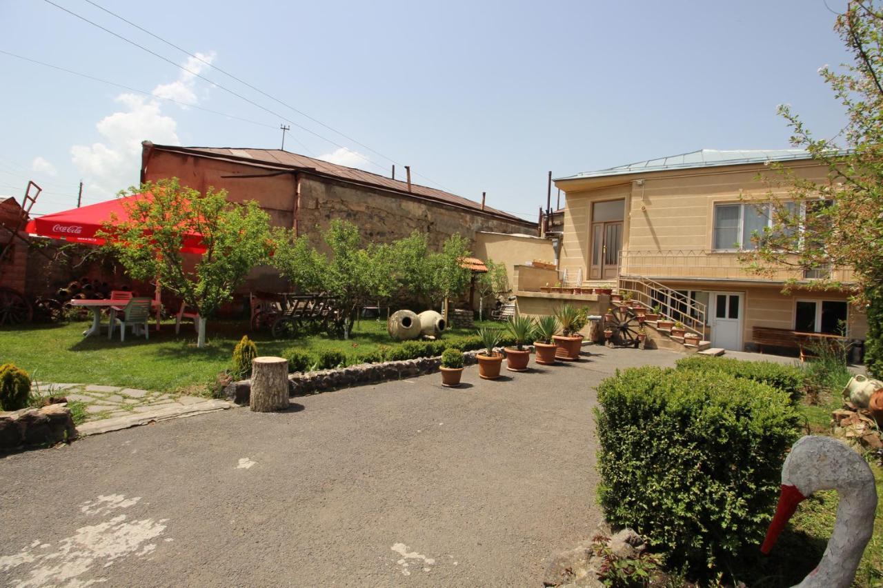 Mardoyan'S Guest House Gavar Dış mekan fotoğraf