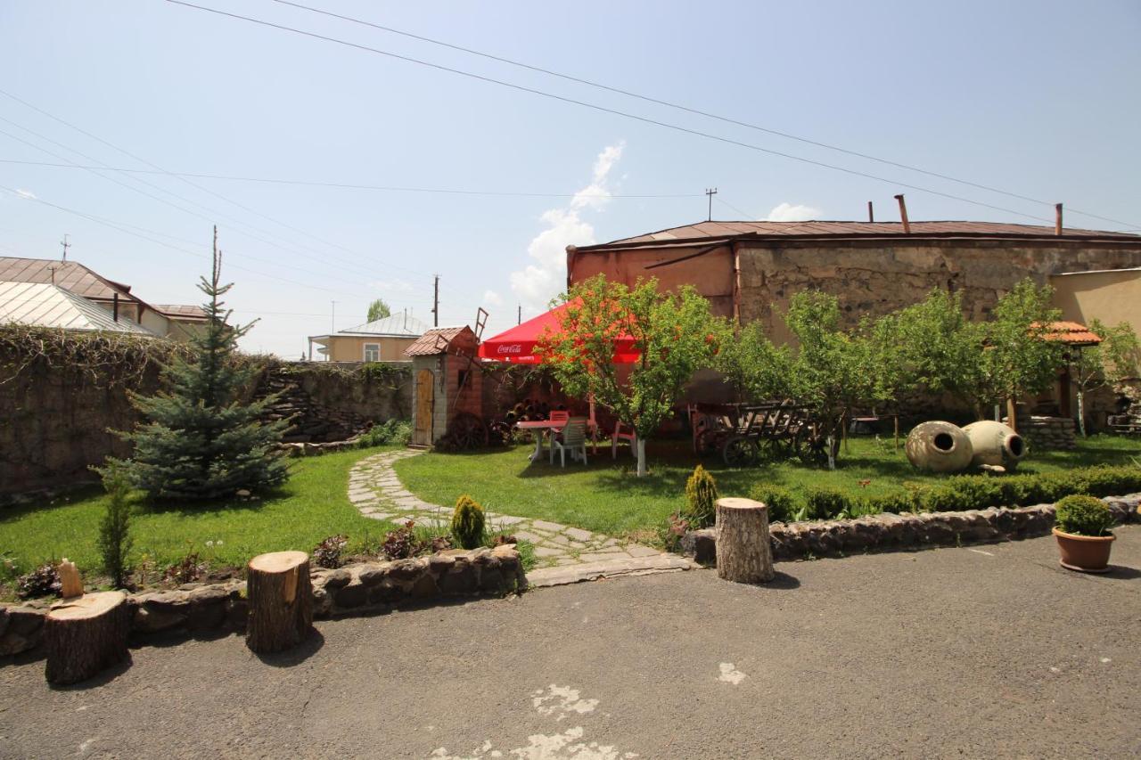 Mardoyan'S Guest House Gavar Dış mekan fotoğraf